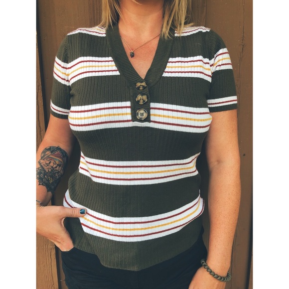 Striped Ribbed Sweater Top - Picture 3 of 4